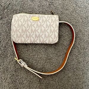 Michael Kors Belt Bag